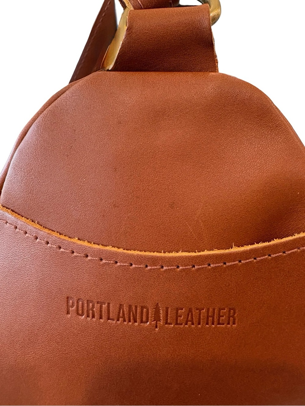 Portland leather Sydney Sling Bag Honey - Picture 3 of 7